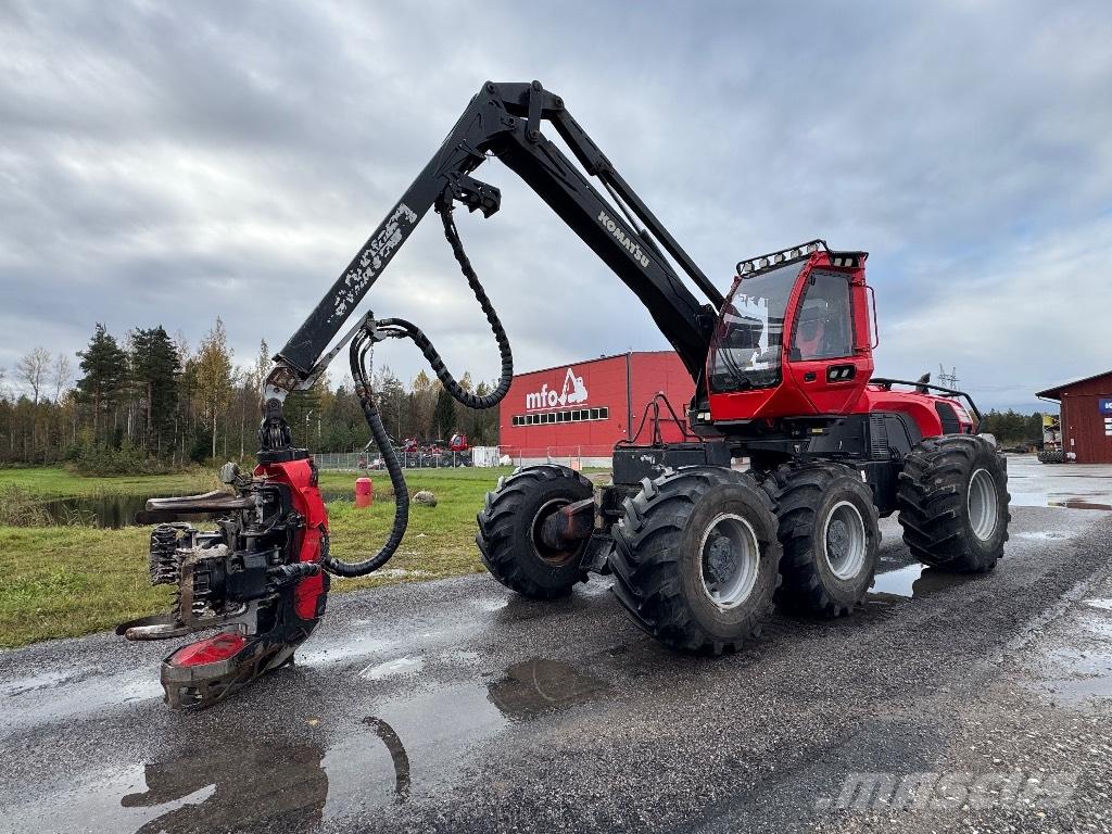 Komatsu 951 Harvesterji