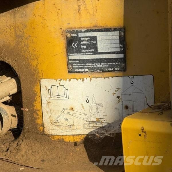 Komatsu PC88MR Midi bagri 7t – 12t