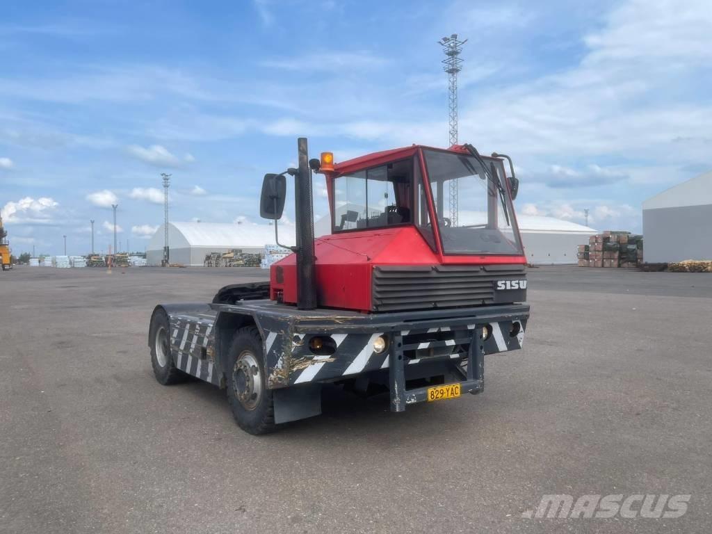 Sisu TR180CL Terminalni vlačilci