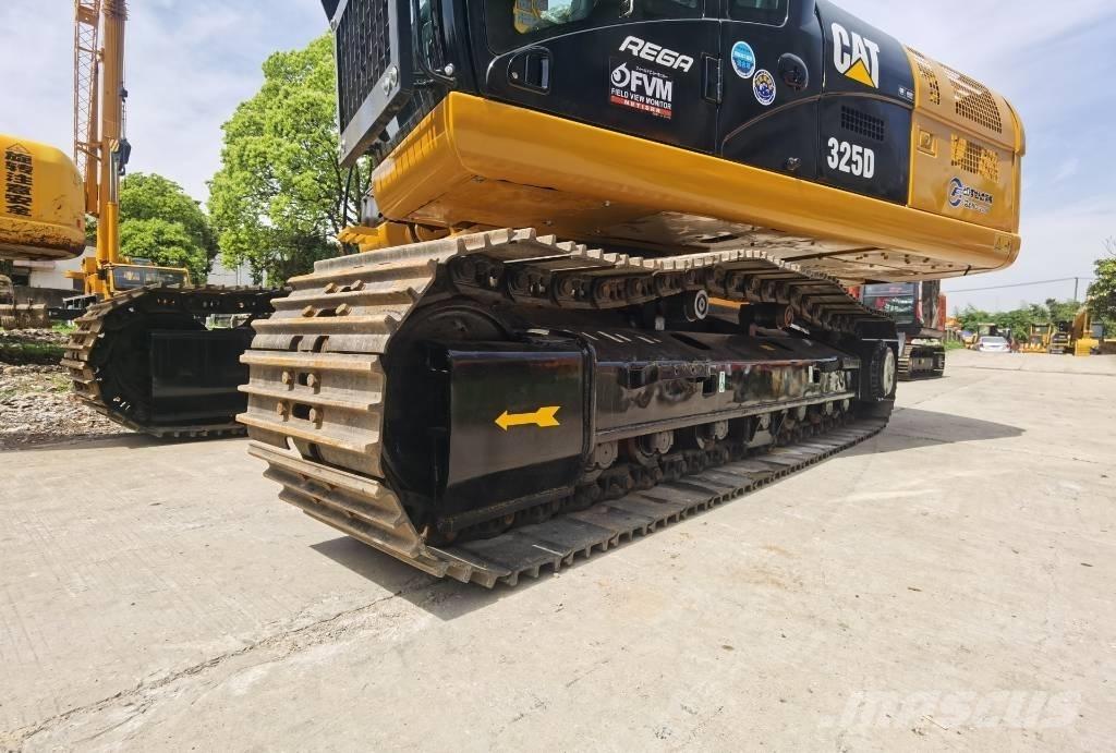 CAT 325 D Bagri goseničarji