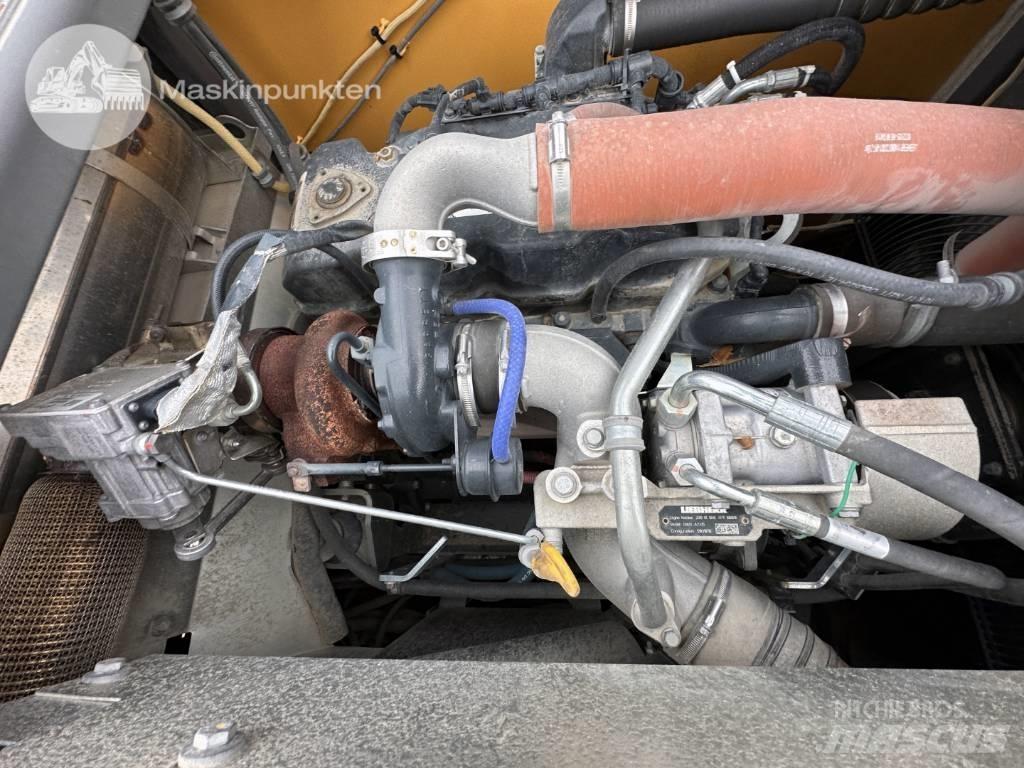 Liebherr R 924 LC Bagri goseničarji