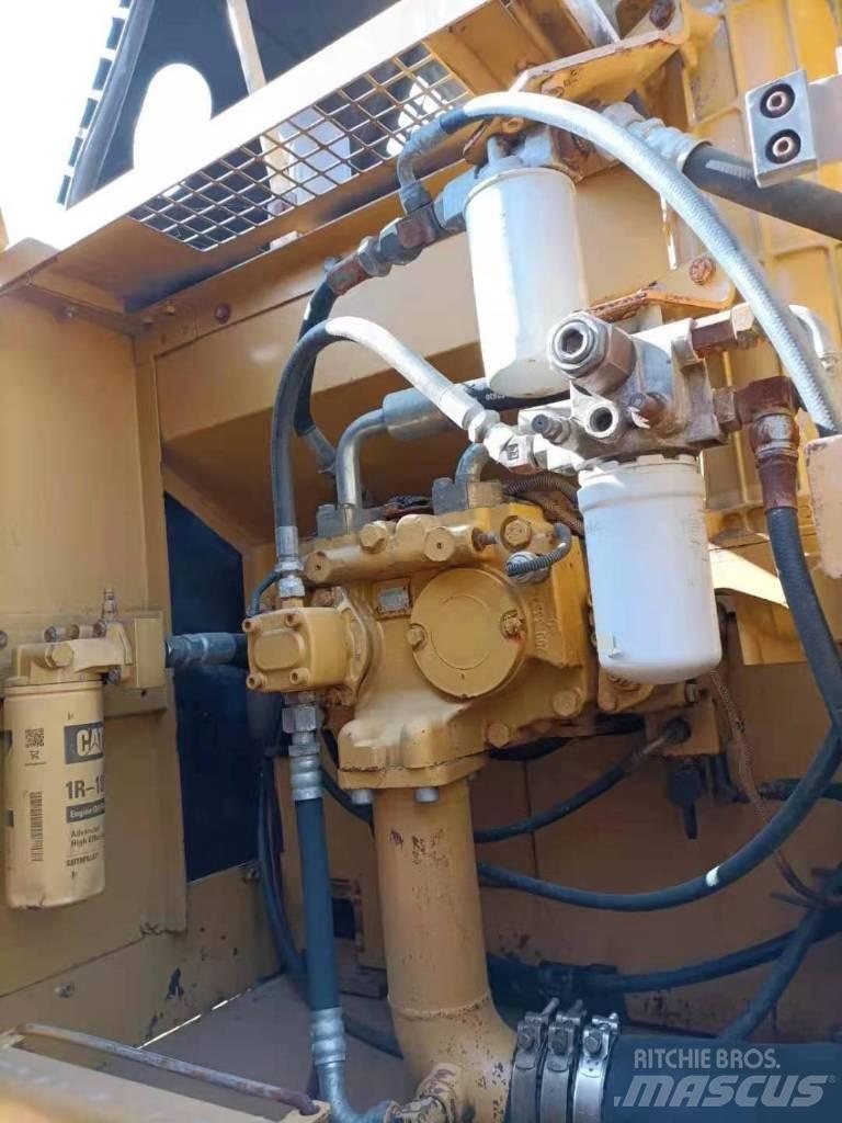 CAT 329 D L Bagri goseničarji