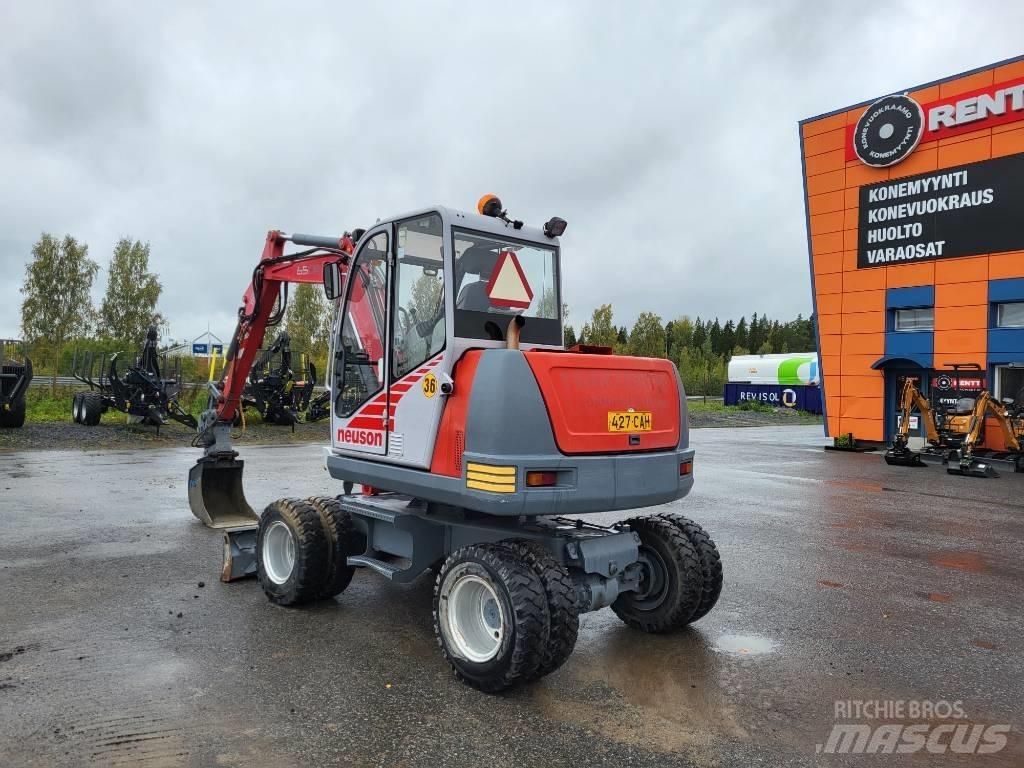 Neuson 6502 WD Bagri na kolesih
