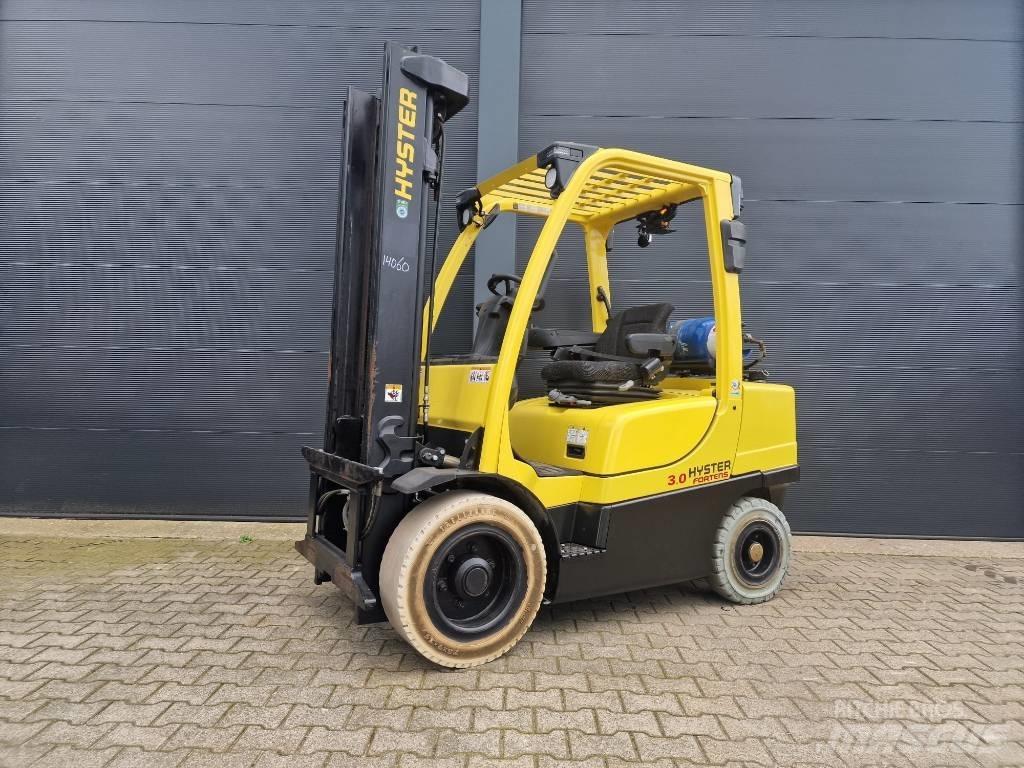 Hyster 3.0 FT Plinski viličarji