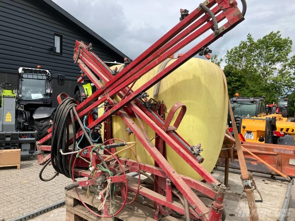 Hardi NK 600 Montirane škropilnice