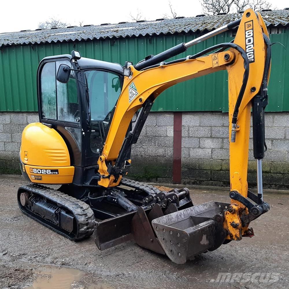 JCB 8026 Mini bagri <7t