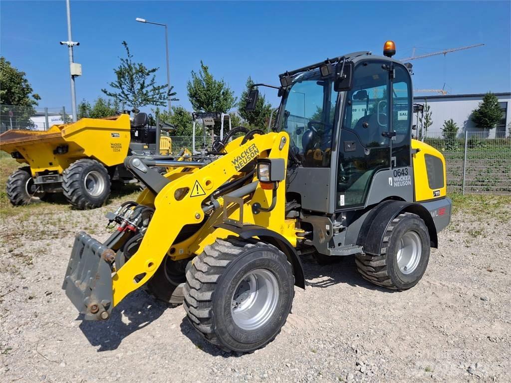 Wacker Neuson WL32 Kolesni nakladalci