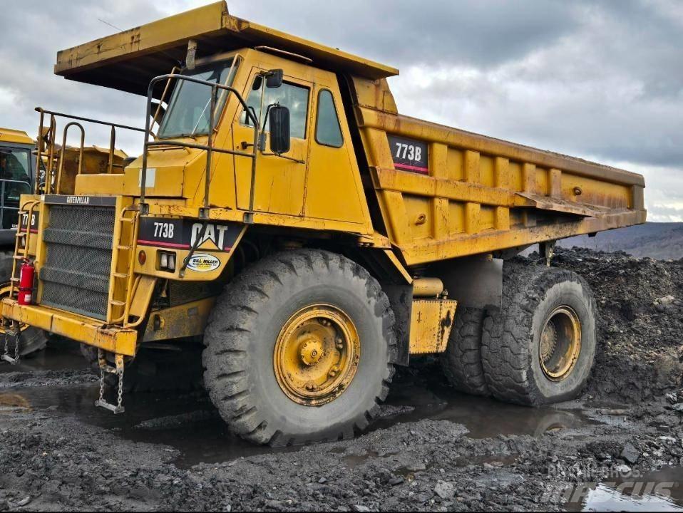 CAT 773 B Zglobni demperji