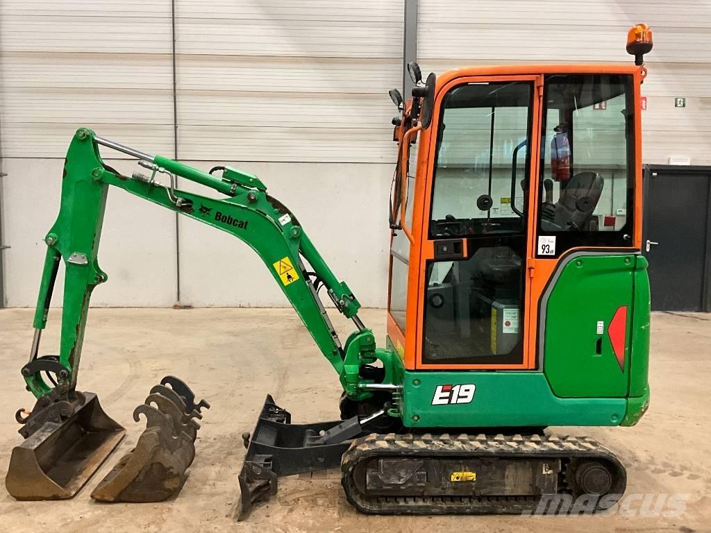 Bobcat E 19 Mini bagri <7t