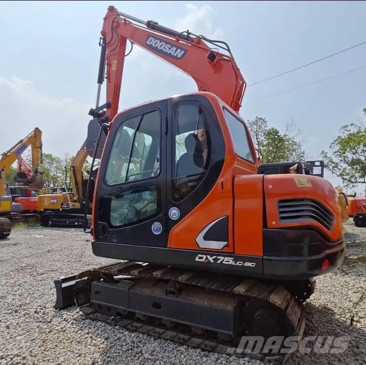 Doosan DX75-9C Midi bagri 7t – 12t