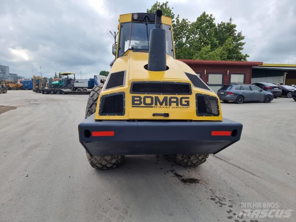 Bomag BW 213 D H-4 Enojni valjarji