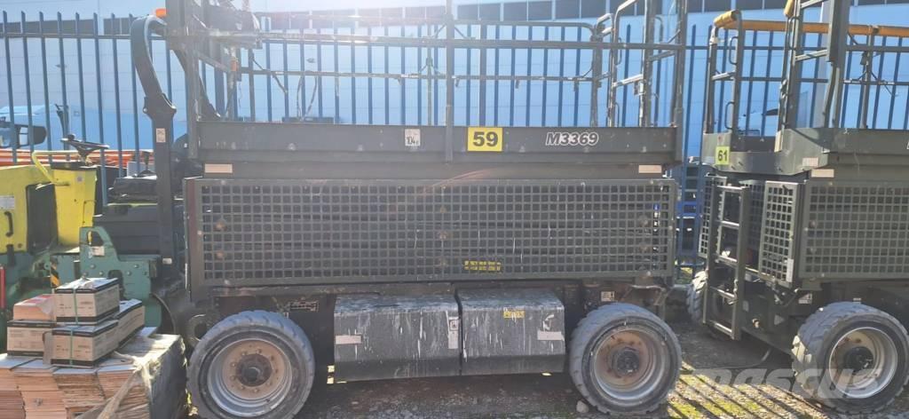 JLG M 3369 Škarjaste dvižne ploščadi