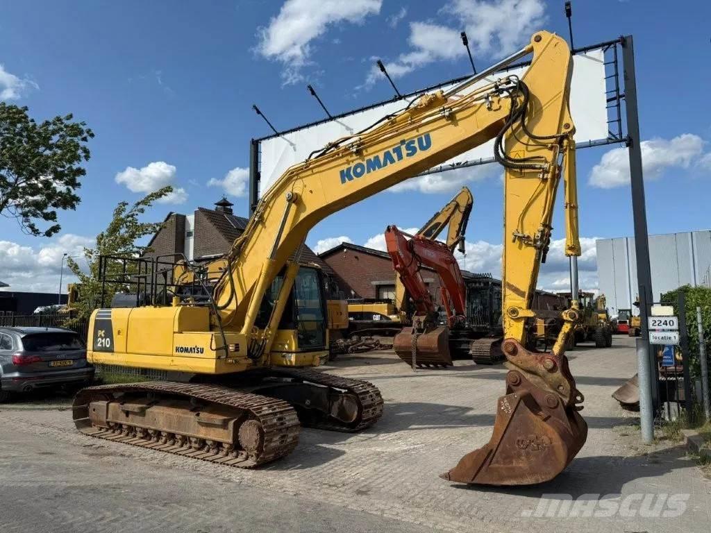 Komatsu PC210LC-8 Bagri goseničarji