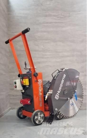 Husqvarna FS 600E Žage za kamen in beton