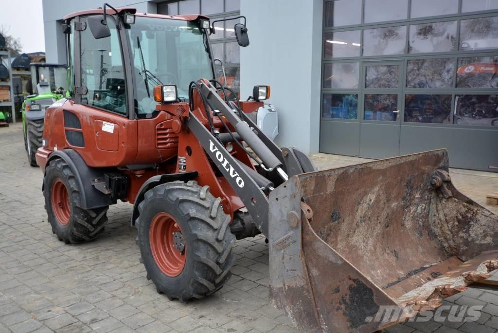 Volvo L 20 F Kolesni nakladalci