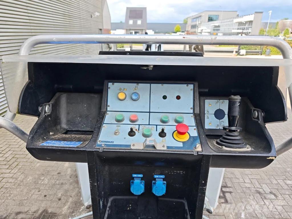 Dino 135T Vlečne dvižne ploščadi