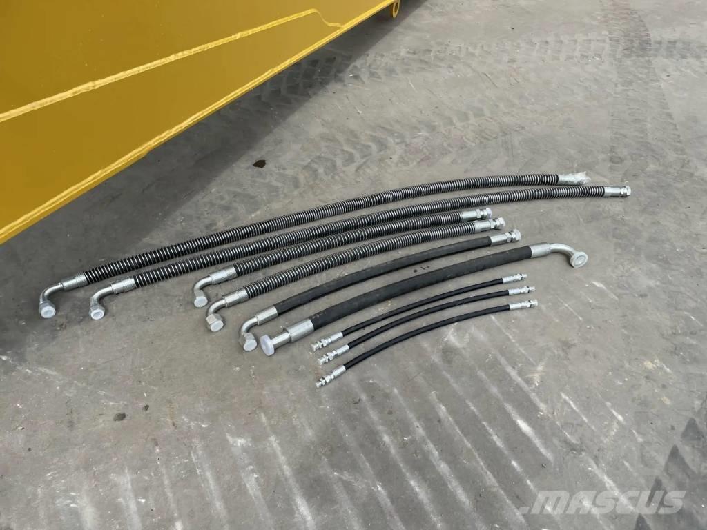 CAT 323 NG 15m Set Nakladalne žlice