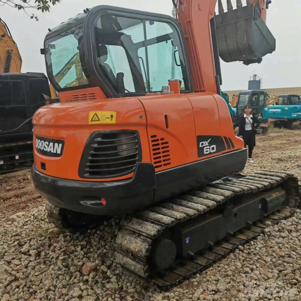 Doosan DX60 Mini bagri <7t