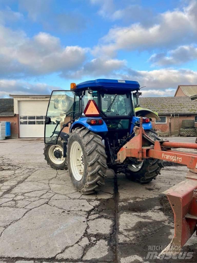 New Holland TD 5.95 Traktorji