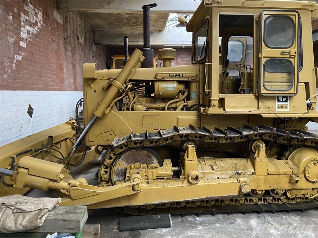 CAT D 6 D LGP Buldožerji goseničarji