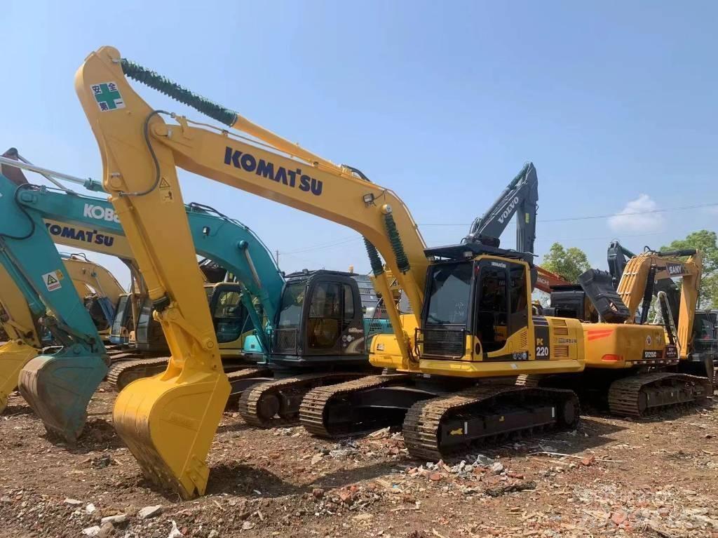 Komatsu PC 200-8 Midi bagri 7t – 12t