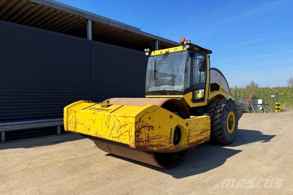 Bomag BW 226 BVC-5 Enojni valjarji