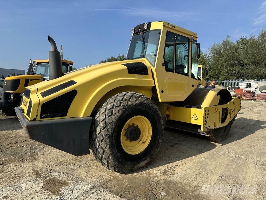 Bomag BW213-DH4 Enojni valjarji
