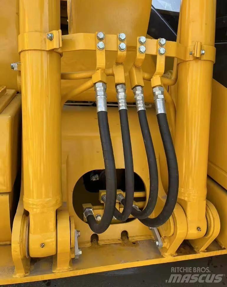 Komatsu PC 110 Bagri goseničarji