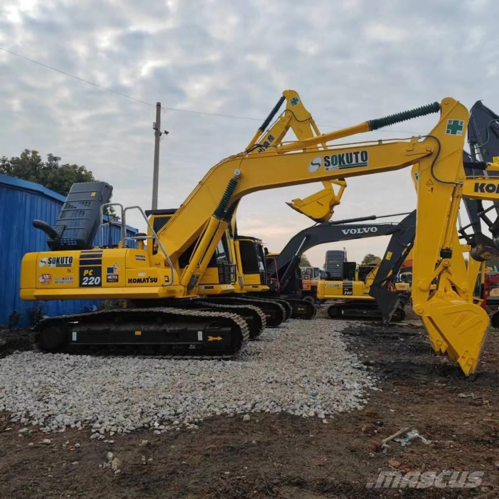 Komatsu PC 220-8 Bagri goseničarji