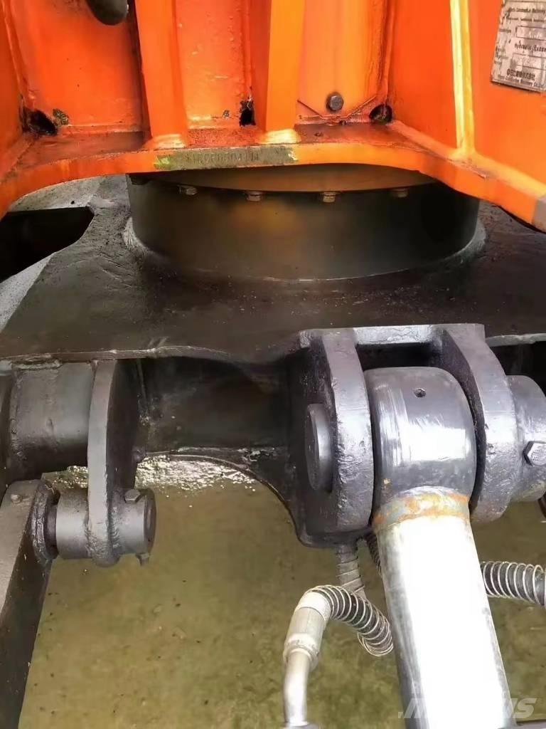 Hitachi ZX 75 Midi bagri 7t – 12t
