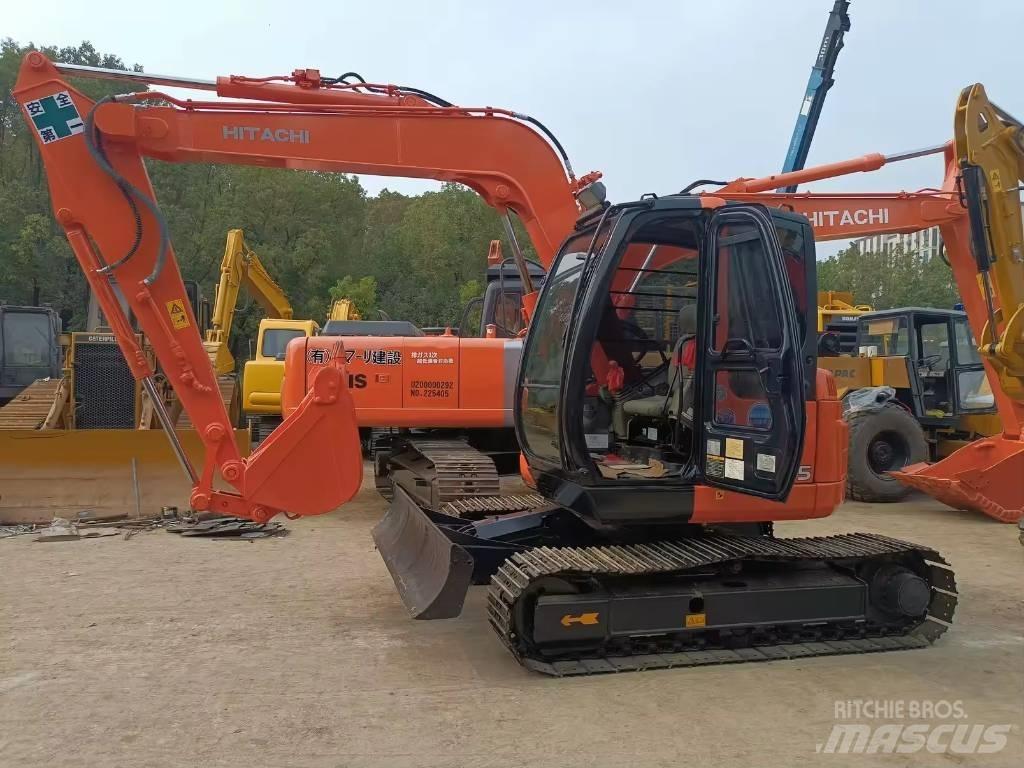 Hitachi ZX 75 Midi bagri 7t – 12t