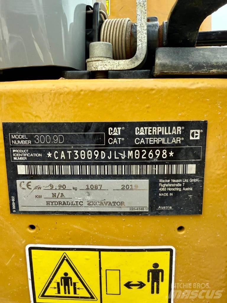 CAT 300.9 D Mini bagri <7t