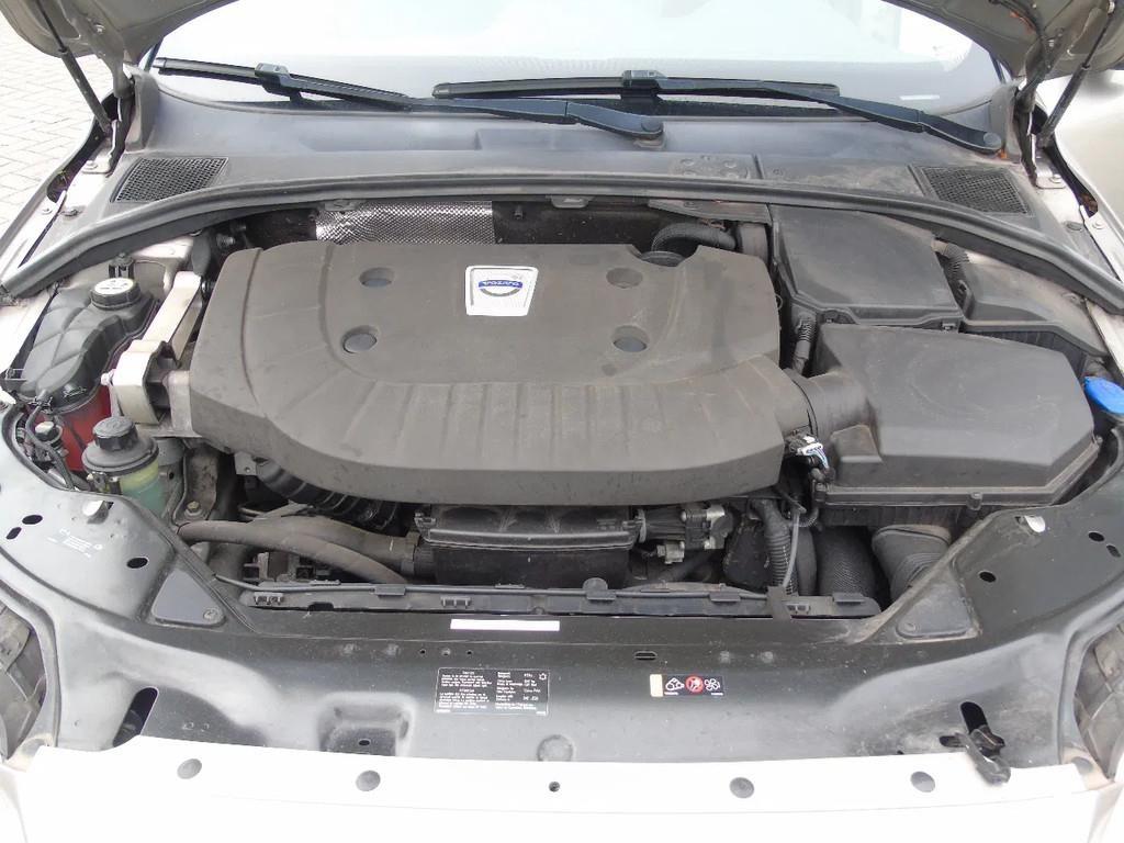 Volvo V70 + manual Avtomobili