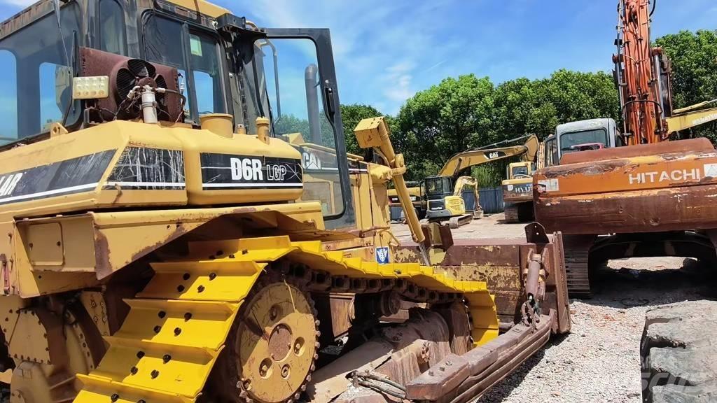 CAT D 6 R Buldožerji goseničarji