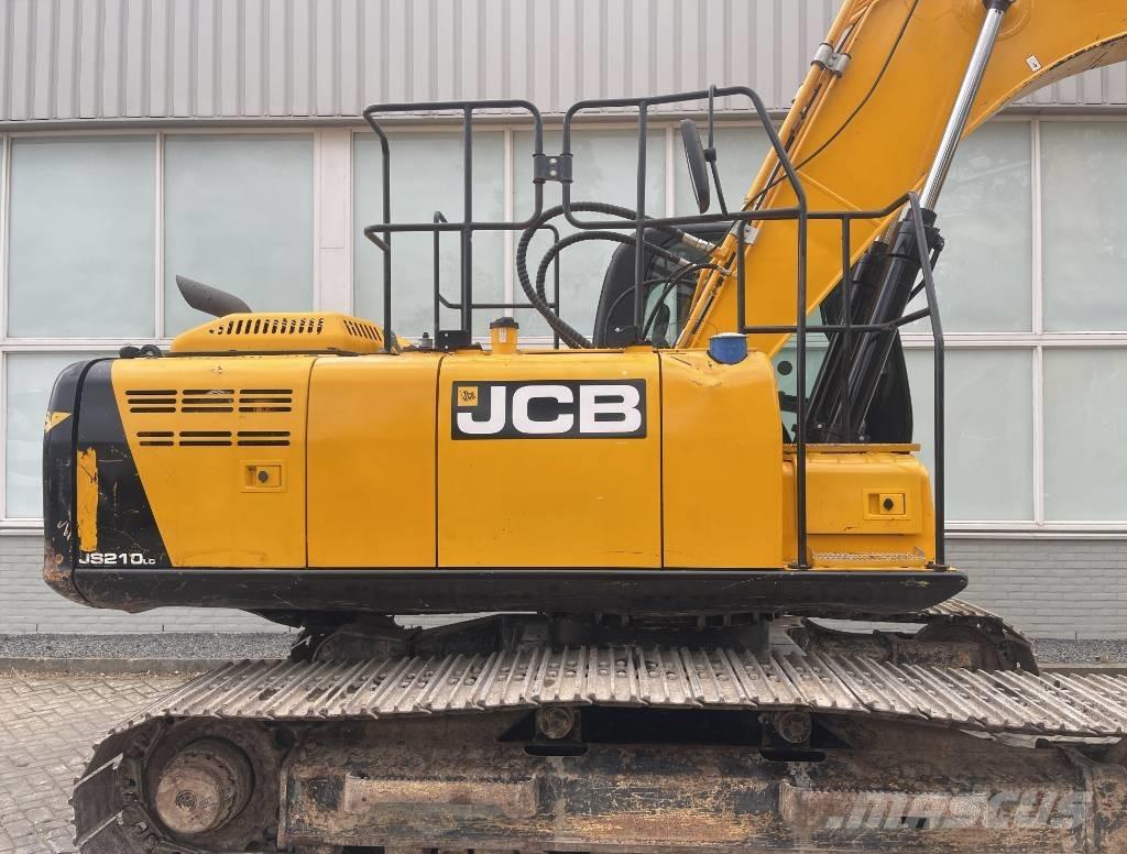 JCB JS 210 LC    2017 Bagri goseničarji