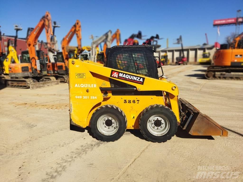 Mustang 1650 R Skid steer mini nakladalci