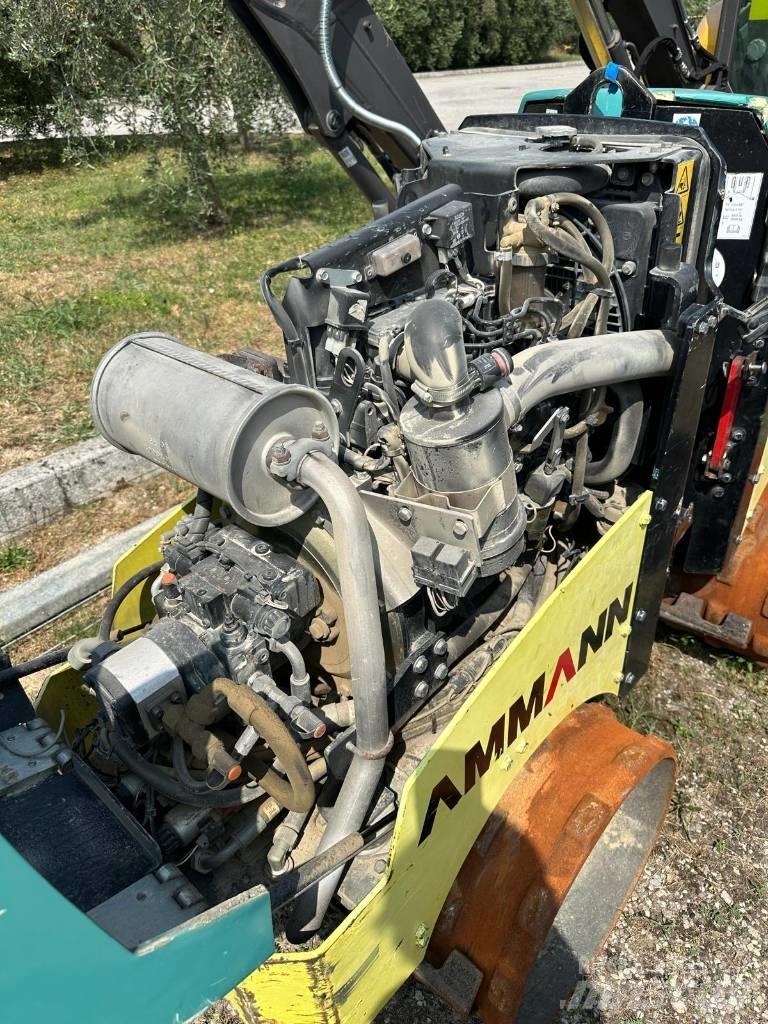 Ammann Rammax 1575 Kompaktorji tal