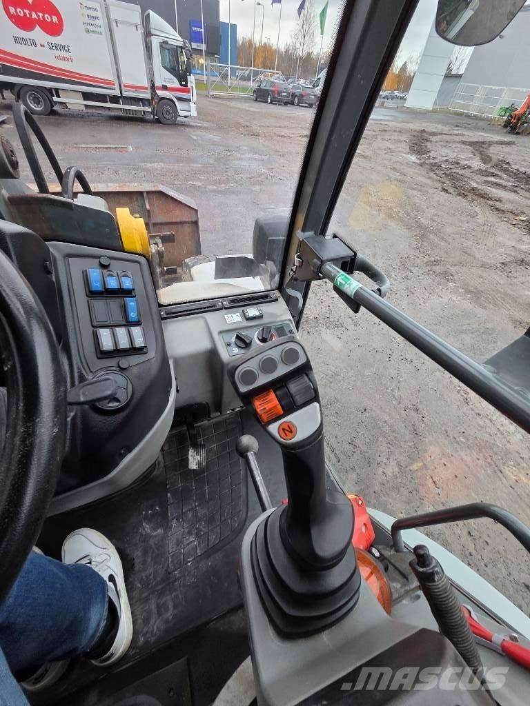 Kramer 8085 Kolesni nakladalci