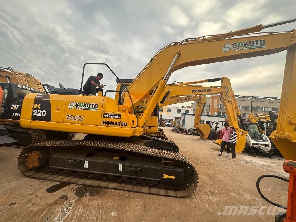 Komatsu PC 220-8 Bagri goseničarji