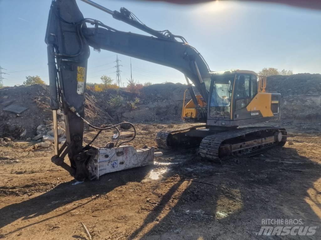 Volvo EC 220 E Bagri goseničarji