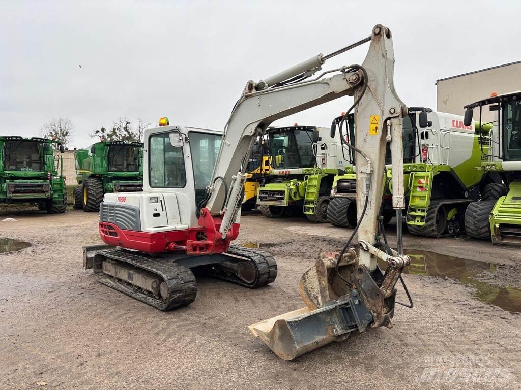 Takeuchi TB250 Mini bagri <7t