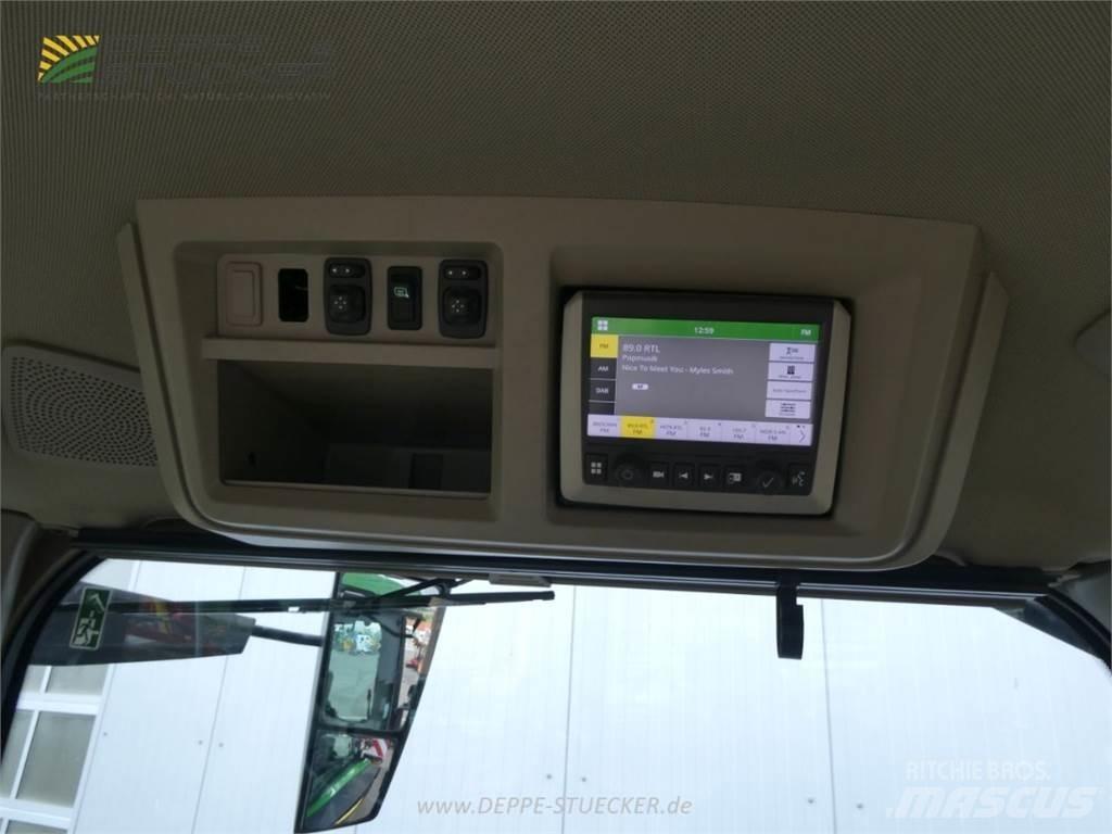 John Deere 7R 330 Traktorji