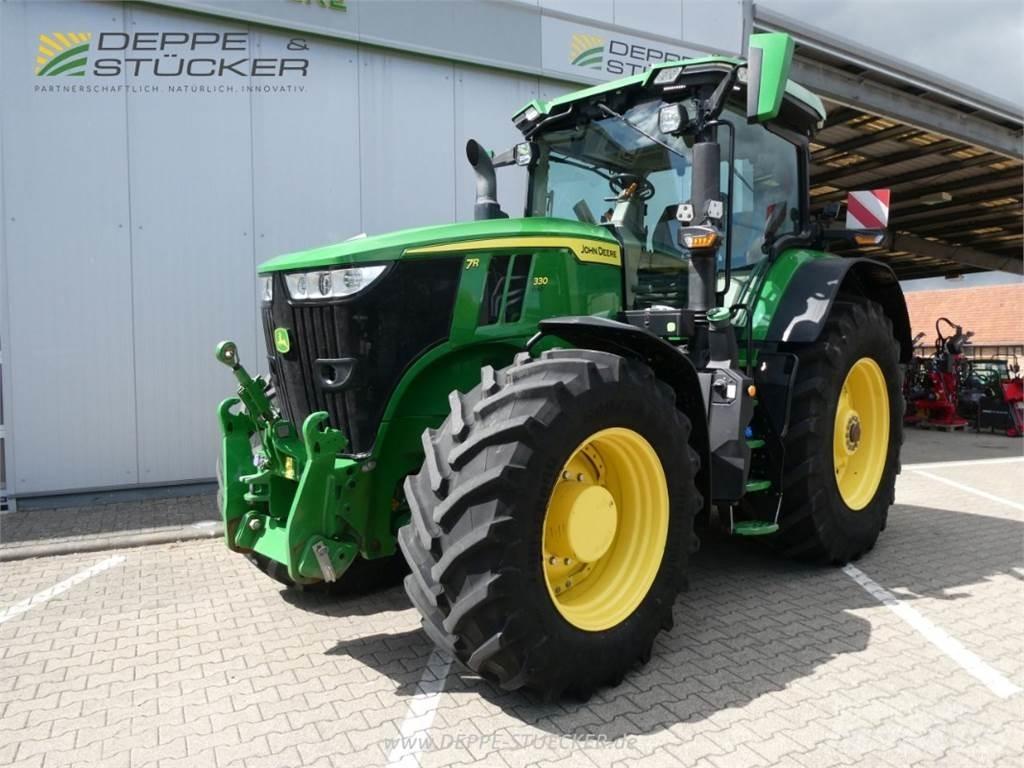John Deere 7R 330 Traktorji