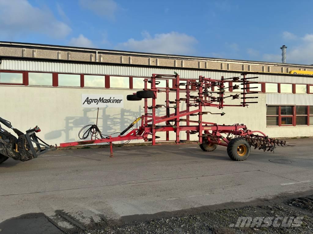 Väderstad Cultus CS Kultivatorji