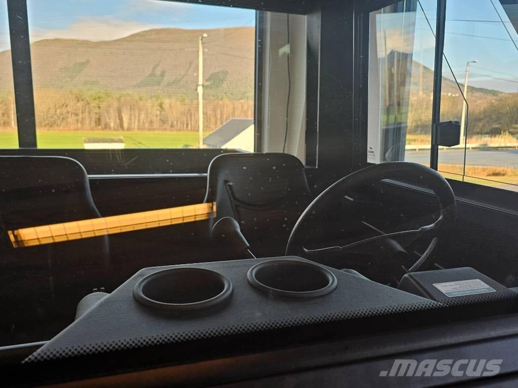 Corvus EX4 CAB Traktorji