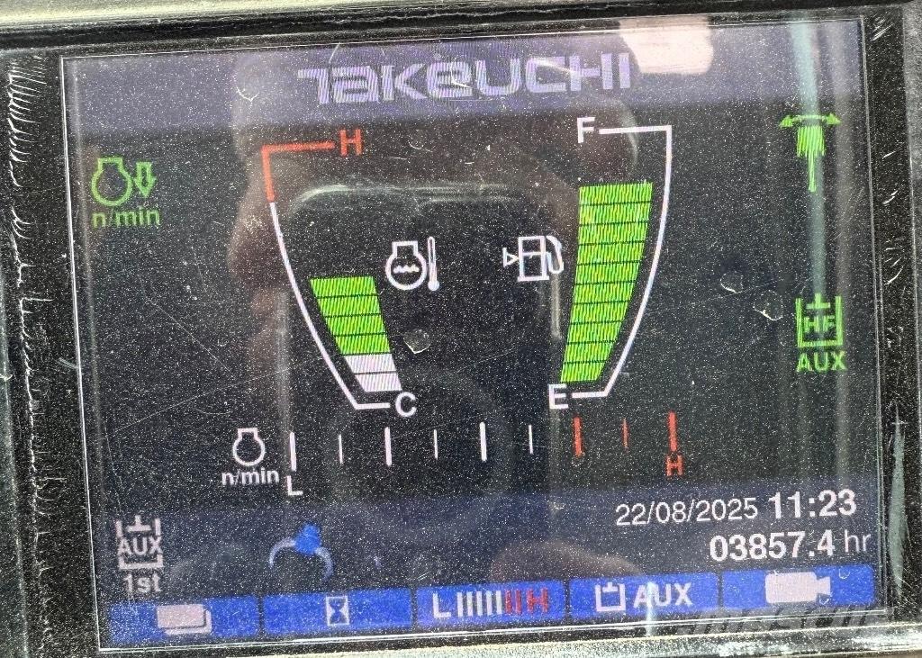 Takeuchi TB 290 Midi bagri 7t – 12t