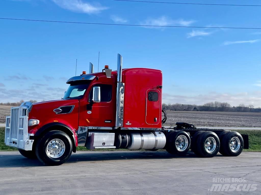 Peterbilt 567 Vlačilci