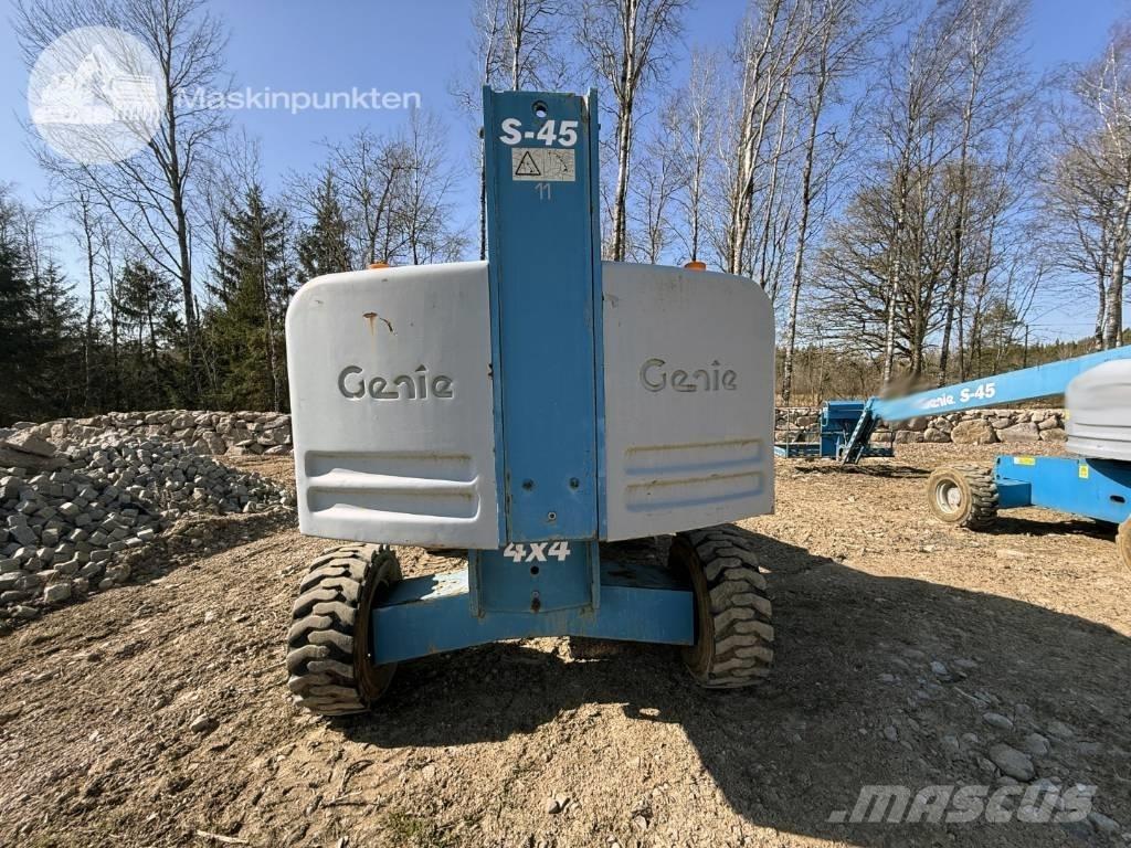 Genie S 45 Teleskopske dvižne ploščadi