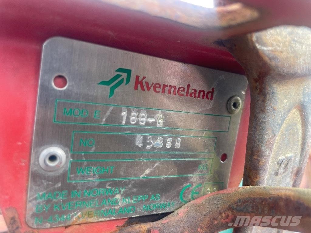Kverneland E 160-8 Obračalni plugi