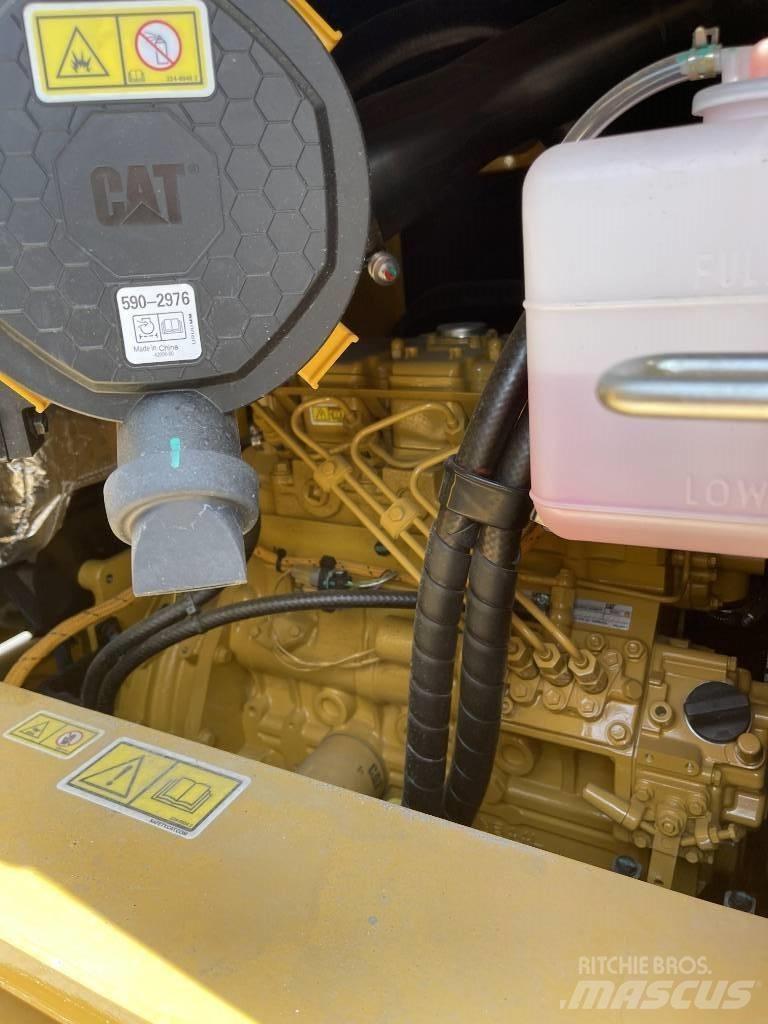 CAT 305.5 Bagri goseničarji